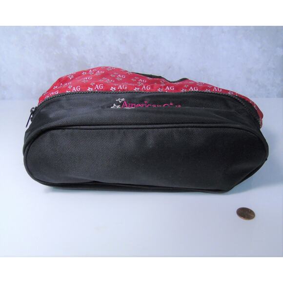 American Girl Red Black DOLL CARRIER Shoulder Tote Bag Purse w/ Accesories Pouch - Picture 7 of 9